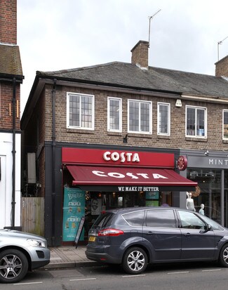 Plus de détails pour 30 High St, Cobham - Commerce de détail à louer