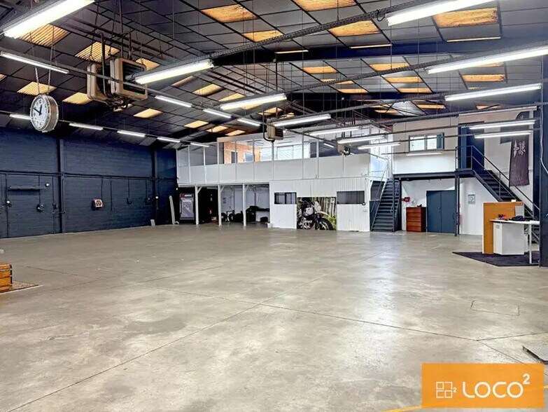 12 Impasse Didier Daurat, Toulouse for lease - Interior Photo - Image 3 of 12