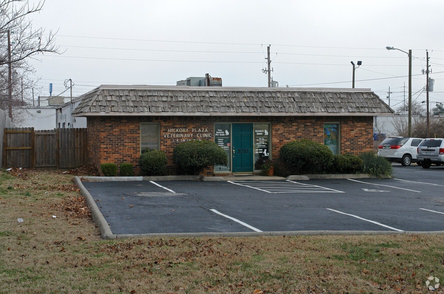 5710 Hickory Plz, Nashville, TN for lease - Building Photo - Image 3 of 6