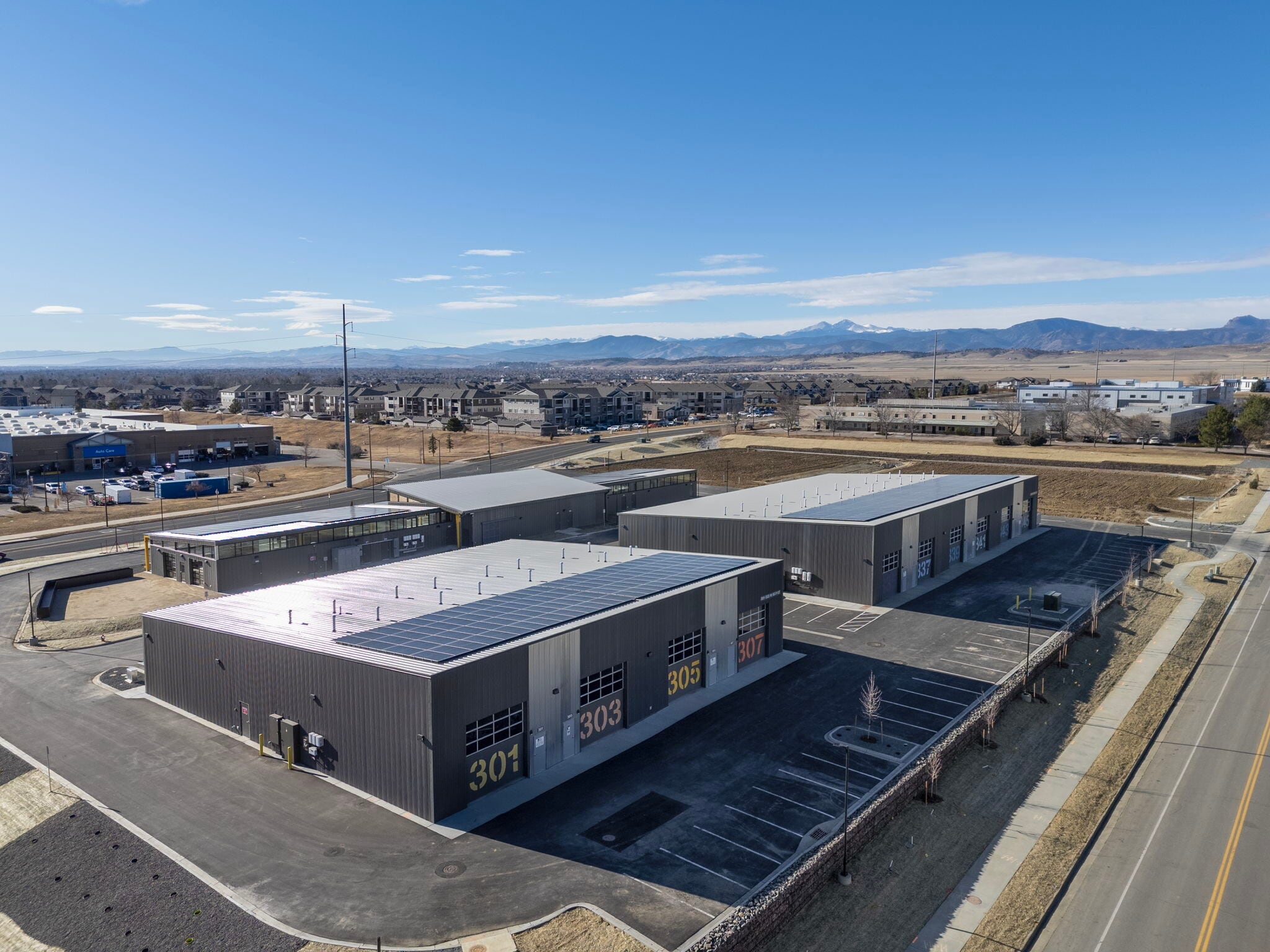 301-357 W 65th St, Loveland, CO for lease Primary Photo- Image 1 of 22