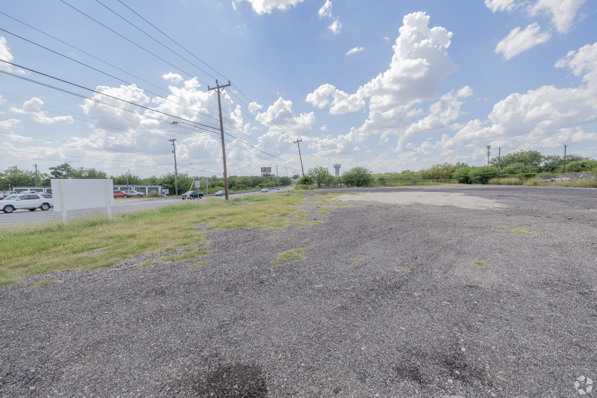 7207 Grissom Rd, San Antonio, TX for lease Building Photo- Image 1 of 3