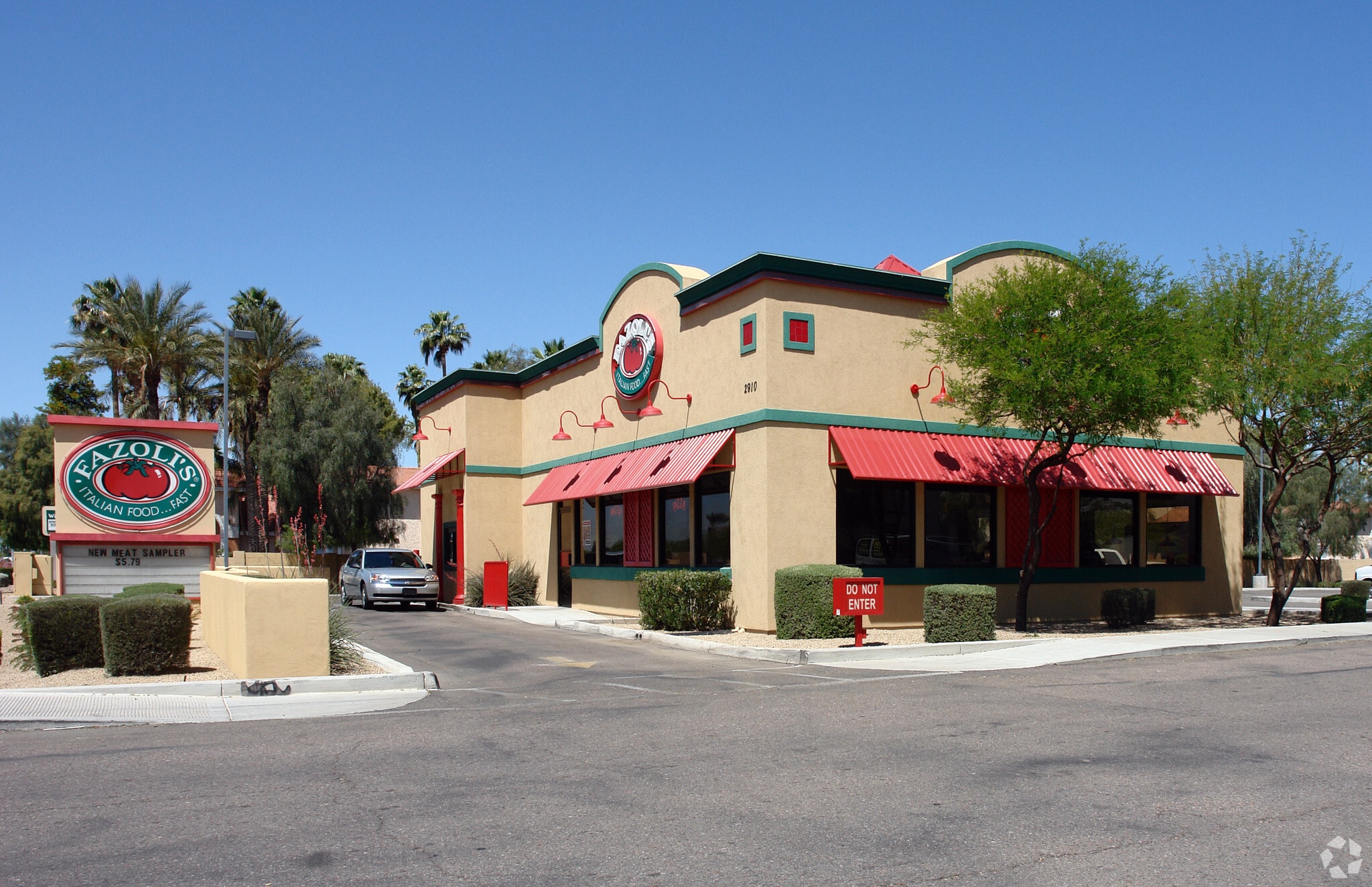 2910 W Thunderbird Rd, Phoenix, AZ for lease Primary Photo- Image 1 of 4