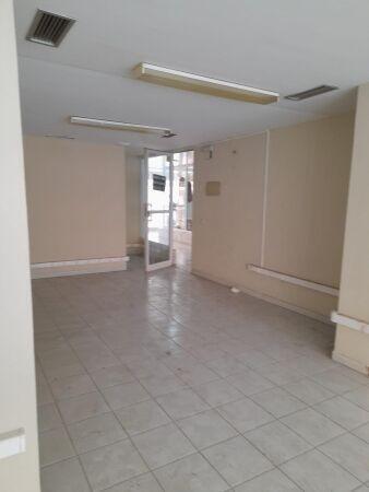 Retail in Cáceres, Cáceres for sale - Building Photo - Image 1 of 2