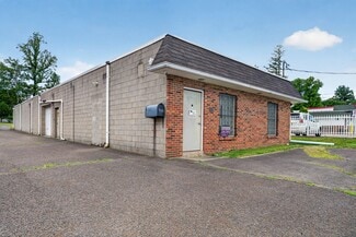 Plus de détails pour 1525 Parkway Ave, Trenton, NJ - Industriel à louer
