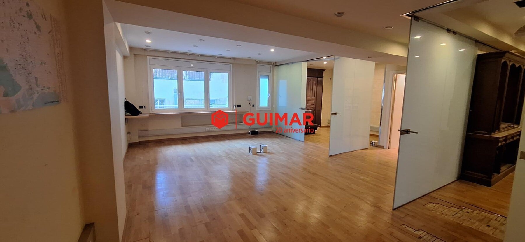 Barcelone, BAR 08010 - Unité 3 -  - Photo intérieure - Image 1 of 9