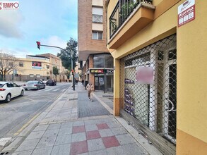 Commerce de détail dans El Vendrell, Tarragona à louer Plan d’étage- Image 1 de 4