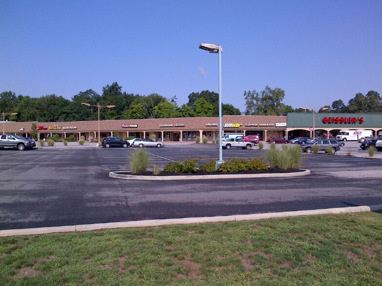 824-866 Suffield St, Agawam, MA for lease - Building Photo - Image 2 of 4