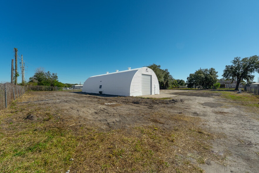 3885 E SR 46, Sanford, FL à louer - Photo du bâtiment - Image 3 de 8