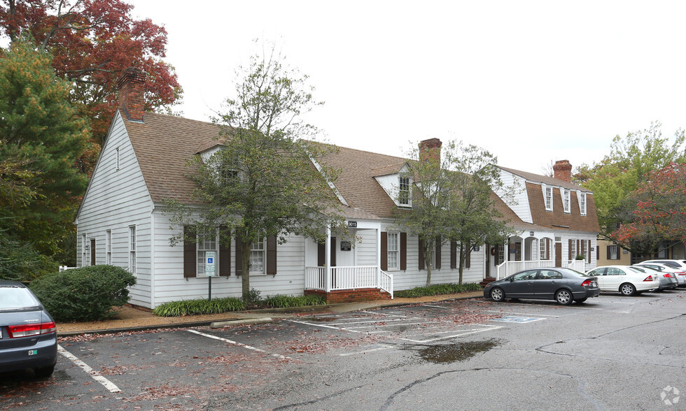 9015 Forest Hill Ave, Richmond, VA for lease - Building Photo - Image 2 of 2