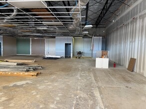 12134 US Hwy 19, Hudson, FL for lease Interior Photo- Image 1 of 6