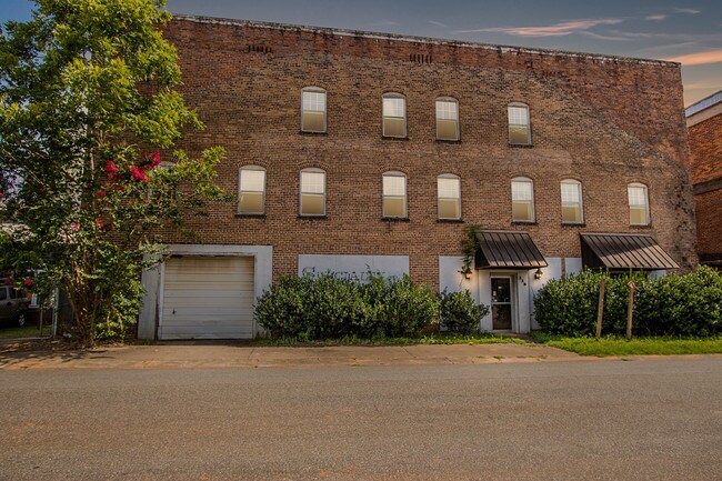 Plus de détails pour 115 W Clark St, Quincy, FL - Industriel à vendre