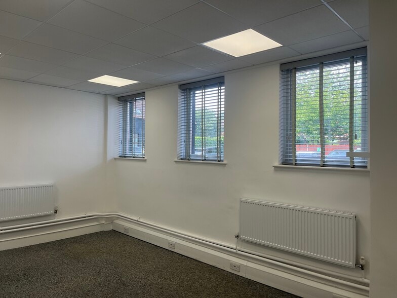 1-4 Place Farm, Wheathampstead for lease - Building Photo - Image 3 of 3