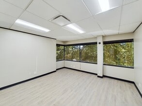 17440 N Dallas Pky, Dallas, TX for lease Interior Photo- Image 2 of 3