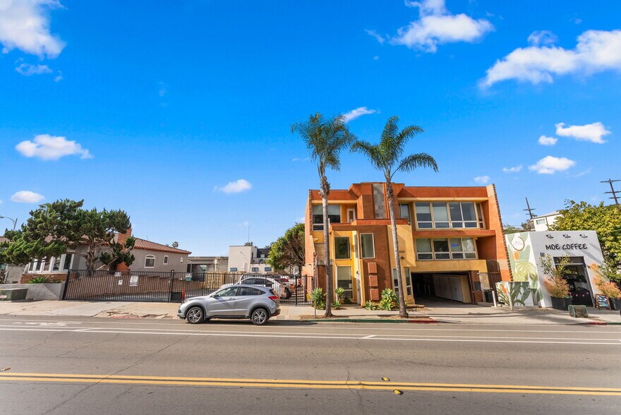 2534 State St, San Diego, CA à vendre - Photo du bâtiment - Image 3 de 26