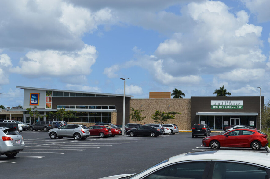 960 N Federal Hwy, Pompano Beach, FL for lease - Building Photo - Image 2 of 5