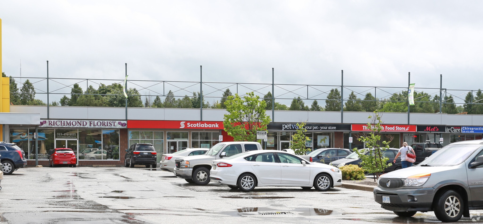 390 Springbank Dr, London, ON à vendre Photo principale- Image 1 de 1