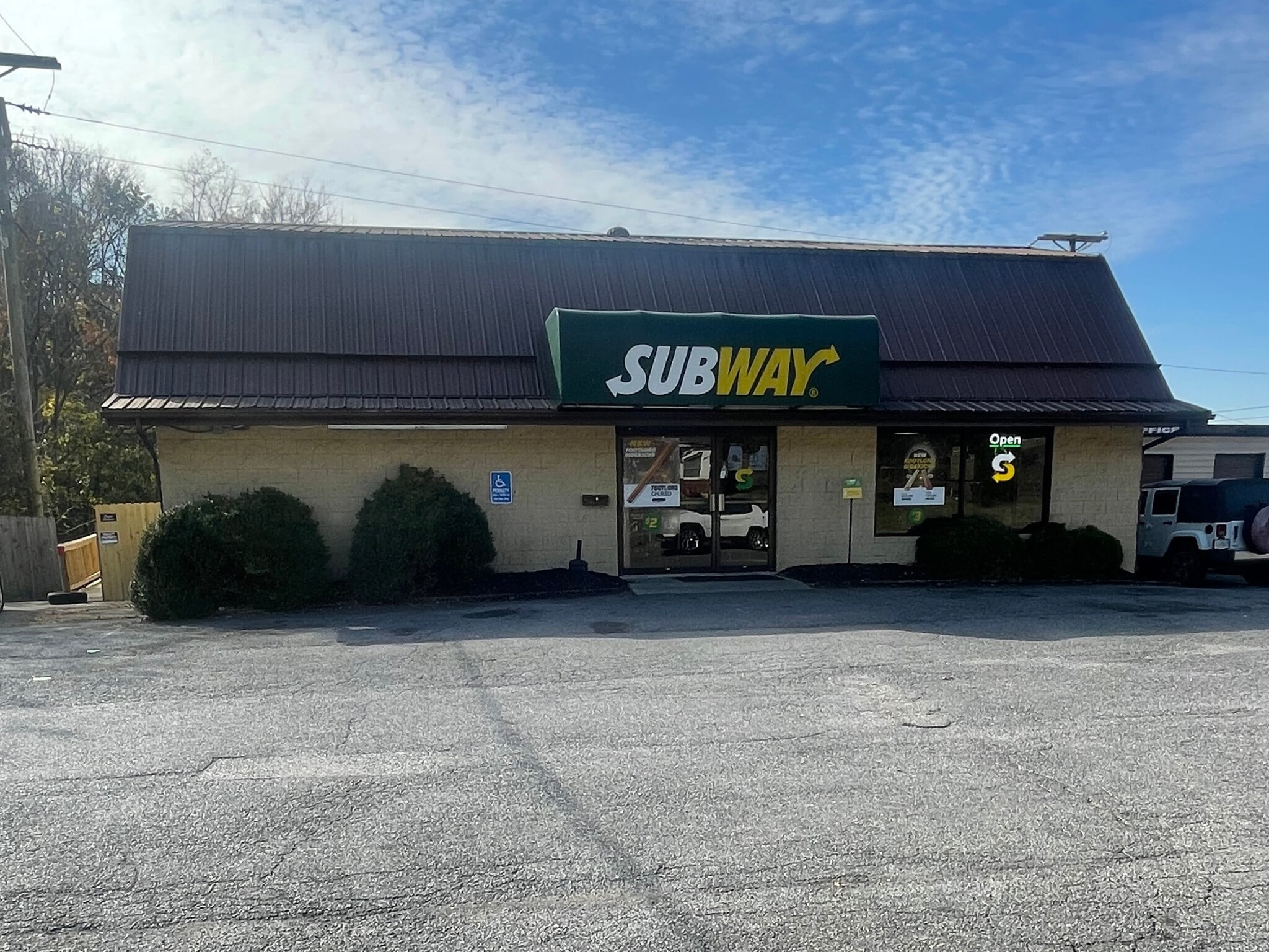 5976 Virginia Ave, Pembroke, VA for sale Building Photo- Image 1 of 28