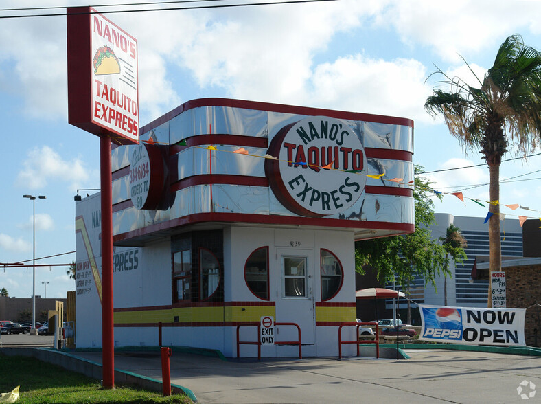 4839 S Staples St, Corpus Christi, TX à louer - Photo principale - Image 1 de 1