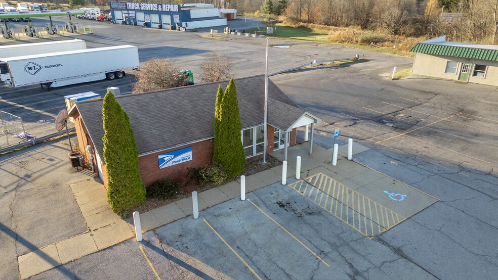 111-131 Rolling Stone Rd, Kylertown, PA à vendre - Photo du bâtiment - Image 2 de 12