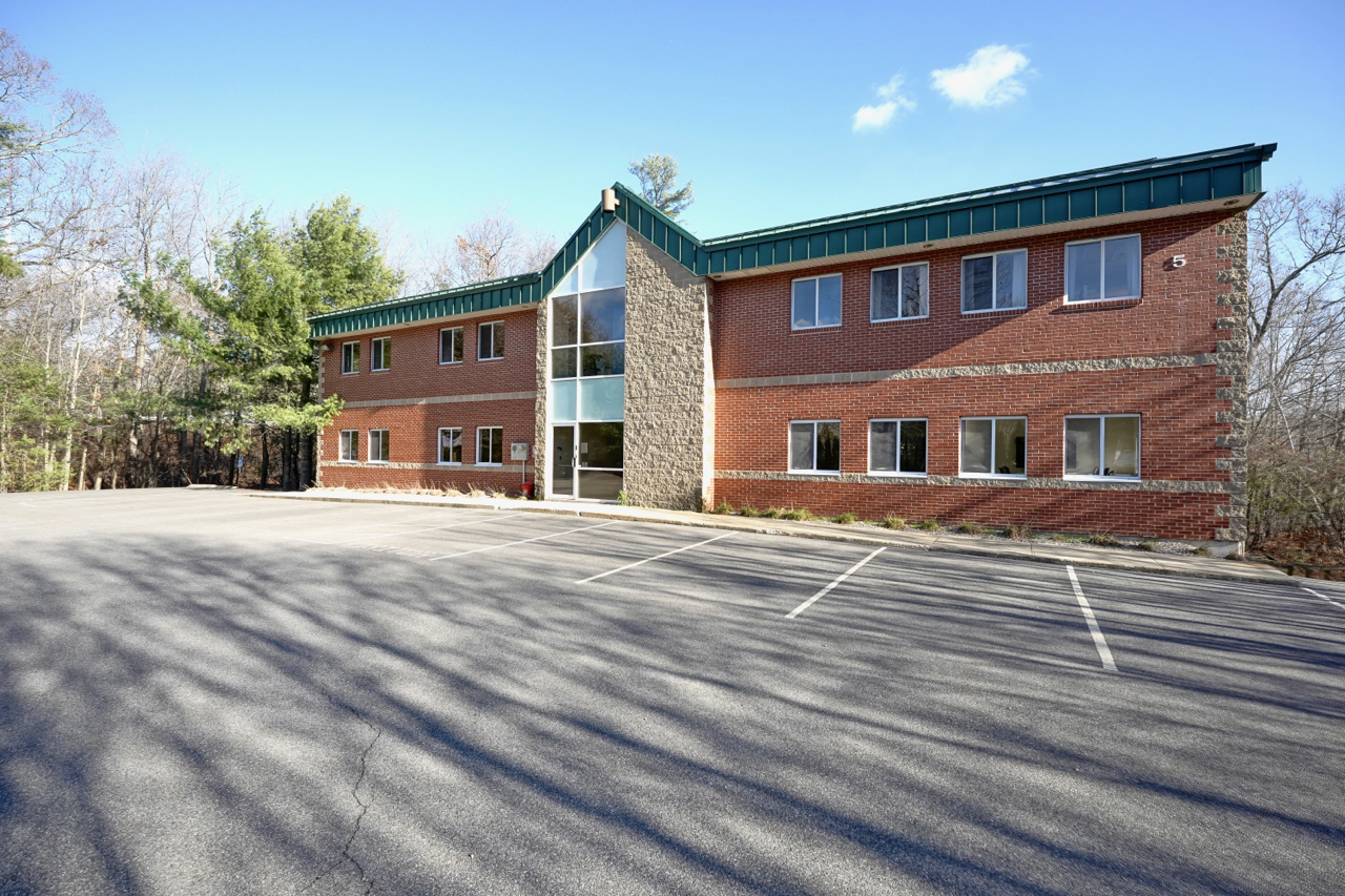 5 Batchelder Rd, Seabrook, NH à vendre Photo du bâtiment- Image 1 de 1