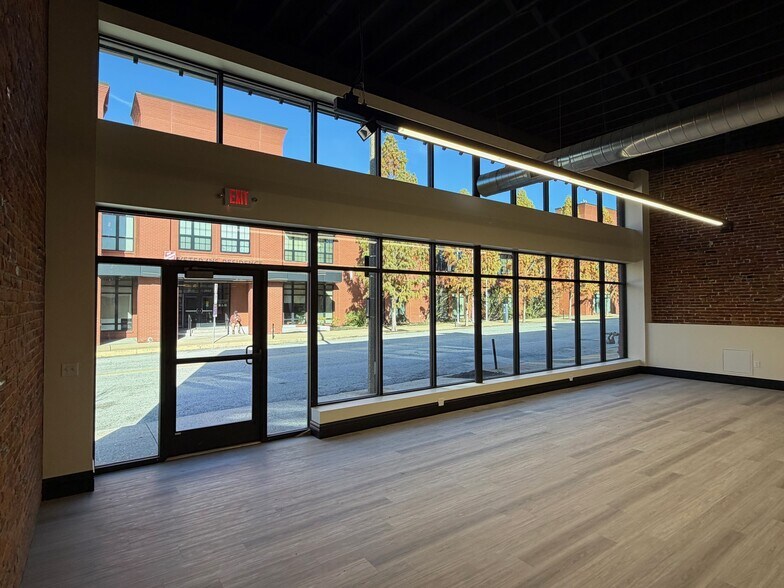 2944 Locust Blvd, Saint Louis, MO à louer - Photo du bâtiment - Image 2 de 7