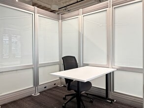 232 3rd St N, La Crosse, WI à louer Photo intérieure- Image 1 de 11