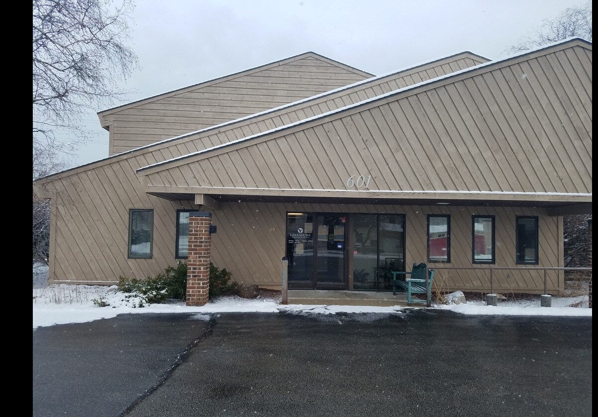 601 Buffalo St, Manitowoc, WI for lease Building Photo- Image 1 of 16