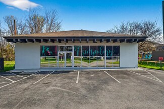 Plus de détails pour 4931 W Pages Ln, Louisville, KY - Commerce de détail à vendre