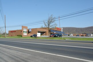 Plus de détails pour 4400-4450 Oakhurst Blvd, Harrisburg, PA - Commerce de détail à louer