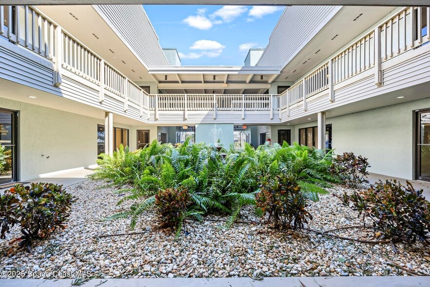 700 N Wickham Rd, Melbourne, FL for sale - Building Photo - Image 3 of 19