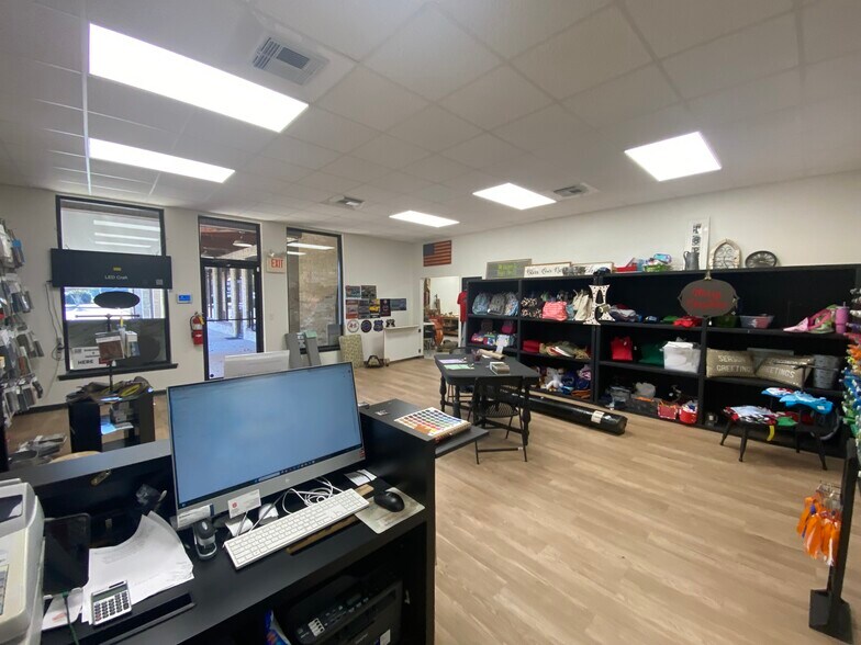 108 Plaza Cir, Alabaster, AL à louer - Photo intérieure - Image 3 de 6