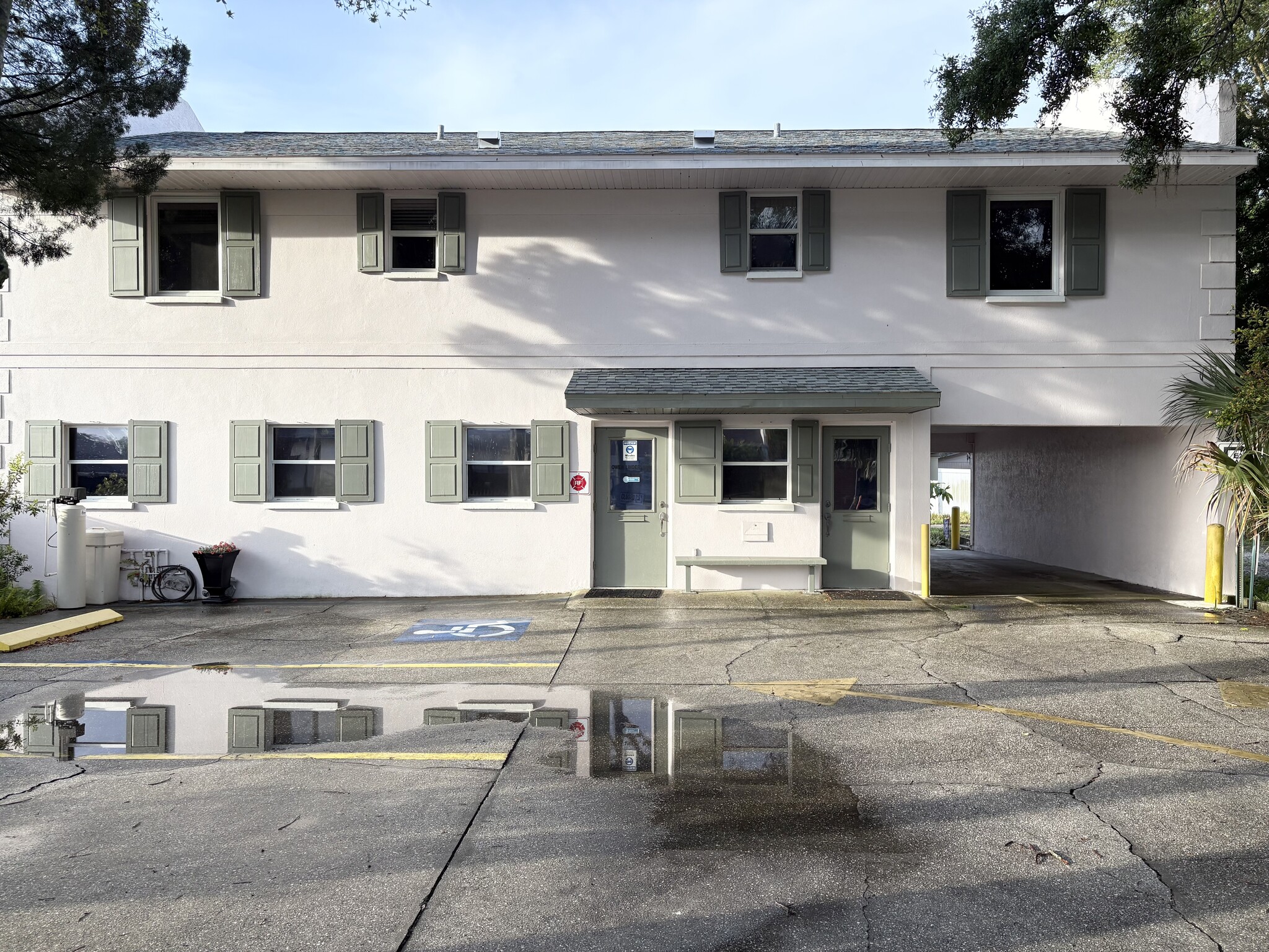 960 Main St, Safety Harbor, FL for lease Building Photo- Image 1 of 3