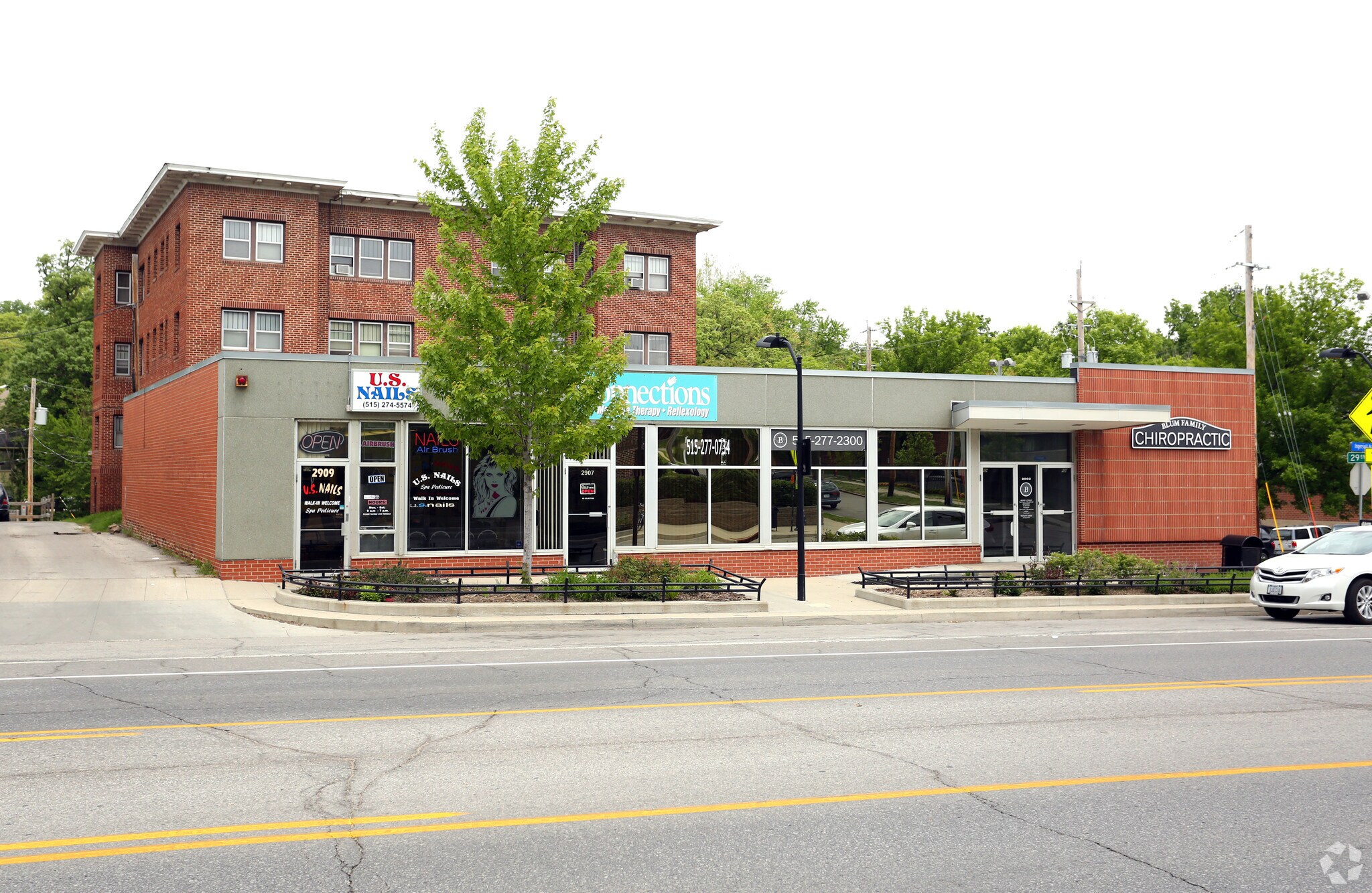 2903-2909 Ingersoll Ave, Des Moines, IA à louer Photo du bâtiment- Image 1 de 3