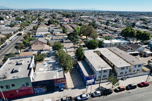 6310 S Broadway - Dépanneur