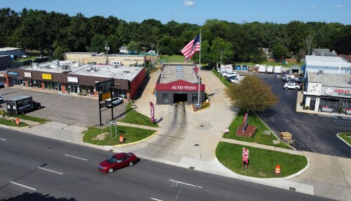 36565 S Gratiot Ave, Clinton Township, MI for sale - Building Photo - Image 2 of 7