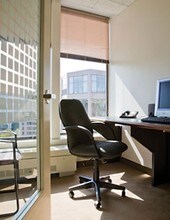 1025 Connecticut Ave NW, Washington, DC à louer Photo intérieure- Image 1 de 2