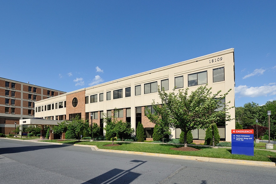 18111 Prince Philip Dr, Olney, MD for lease - Building Photo - Image 2 of 5
