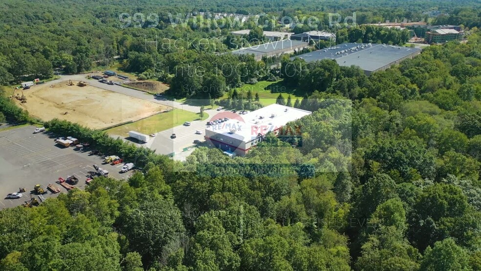 999 Willow Grove St, Hackettstown, NJ for lease - Commercial Listing Video - Image 2 of 47