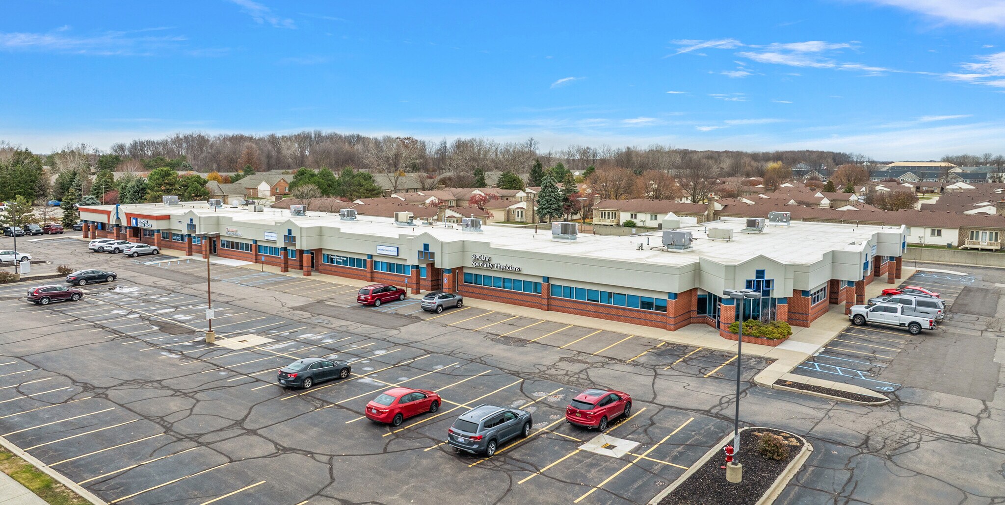 45628-45720 Schoenherr Rd, Shelby Township, MI à louer Photo principale- Image 1 de 4