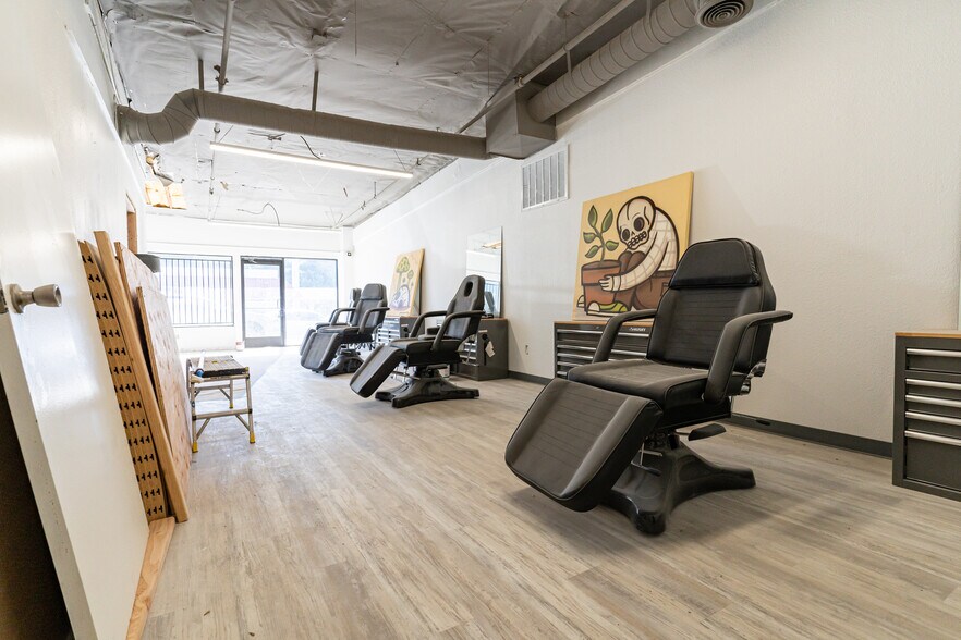 6172-6196 University Ave, San Diego, CA à louer - Photo intérieure - Image 3 de 19