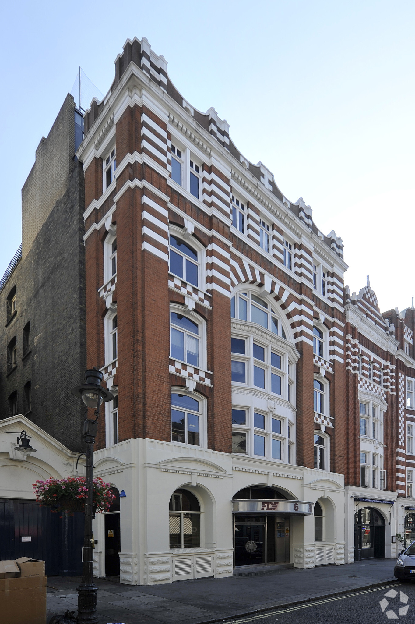 6 Catherine St, London à vendre Photo principale- Image 1 de 1