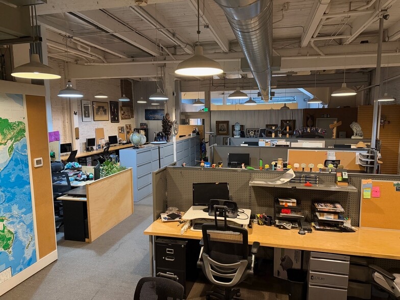 2108-2110 Western Ave, Seattle, WA for lease - Interior Photo - Image 3 of 5
