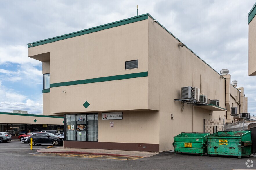 1199 Dillingham Blvd, Honolulu, HI à louer - Photo du bâtiment - Image 3 de 7