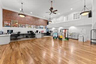 163 Pike St, Lawrenceville, GA for lease Interior Photo- Image 2 of 7