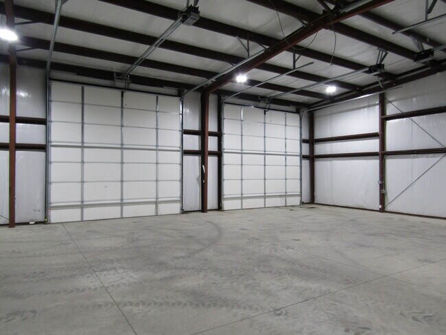 More details for 650 Springplace Rd, Lewisburg, TN - Retail for Lease