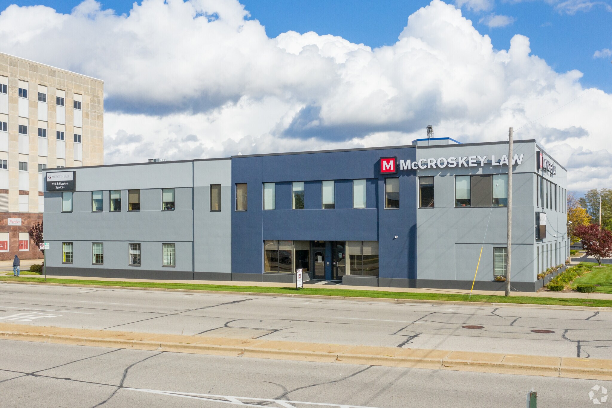 888 Terrace St, Muskegon, MI for lease Primary Photo- Image 1 of 12