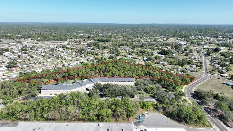1210 Taylor Ln EXT, Lehigh Acres, FL à vendre - Vidéo sur l’inscription commerciale - Image 2 de 15