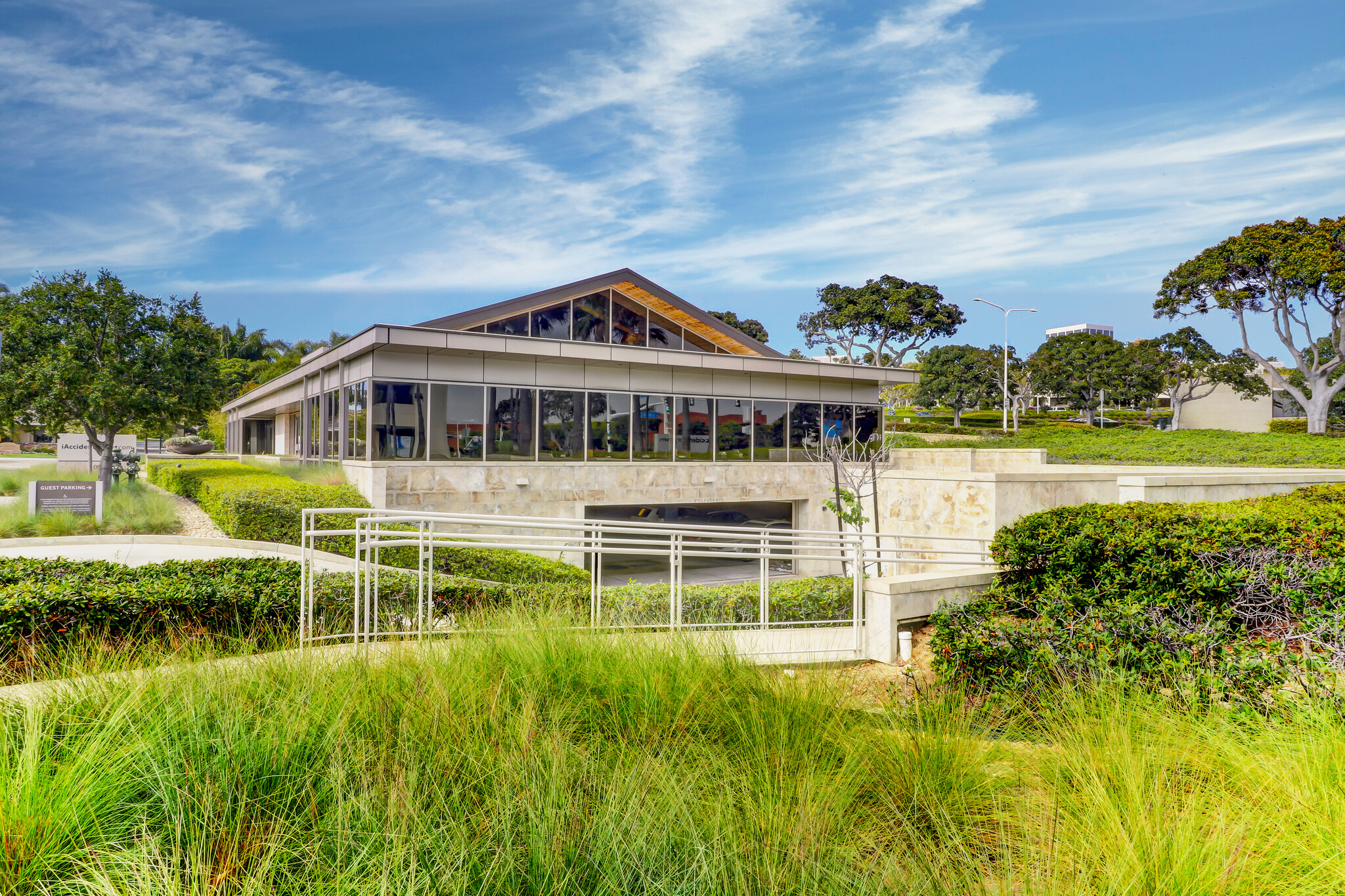 1000 Newport Center Dr, Newport Beach, CA for sale Primary Photo- Image 1 of 1