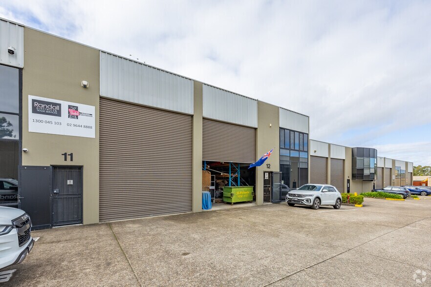 36 Abbott Rd, Seven Hills for sale - Building Photo - Image 3 of 5