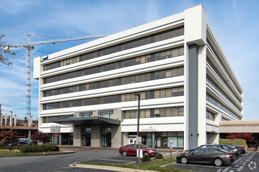 1700 Rockville Pike, Rockville, MD à louer - Photo principale - Image 1 de 19
